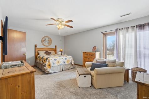 6005 S 030 W Wolcottville IN 46795