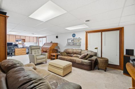 6005 S 030 W Wolcottville IN 46795