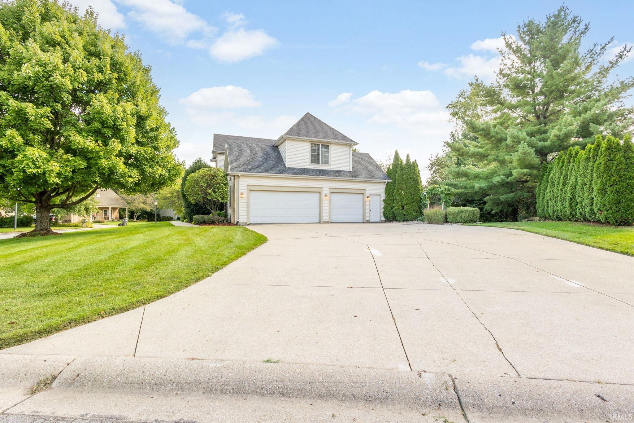 50558 Hollybrook Drive Granger IN 46530
