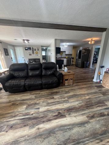 926 S Brady Street Attica IN 47918