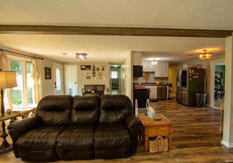 926 S Brady Street Attica IN 47918