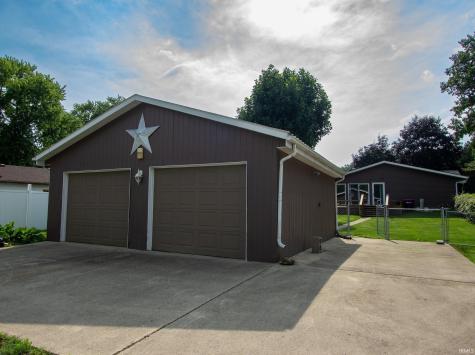 926 S Brady Street Attica IN 47918
