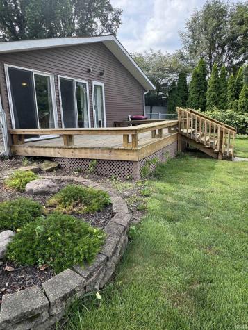 926 S Brady Street Attica IN 47918