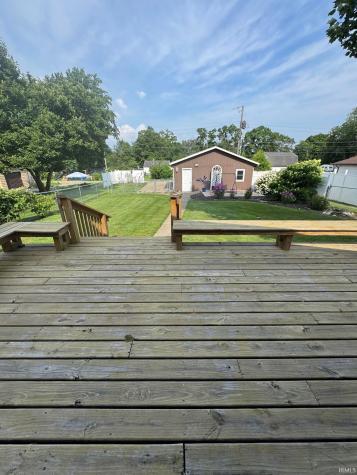 926 S Brady Street Attica IN 47918