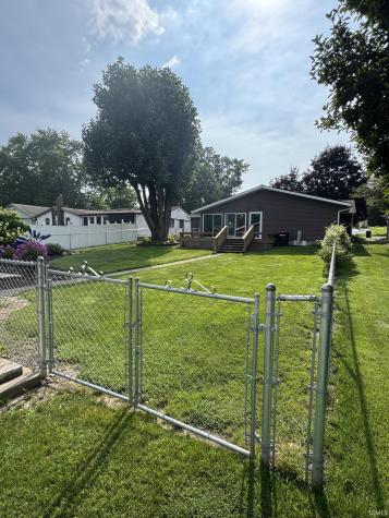 926 S Brady Street Attica IN 47918