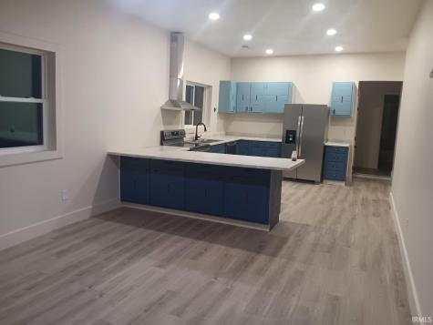 916 N 13th Street Vincennes IN 47591