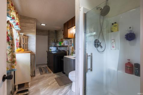6506 E 250 N Road Monticello IN 47960