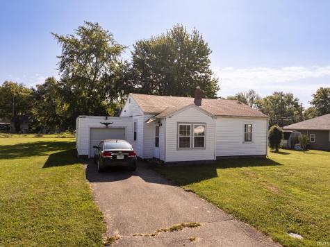 208 N Biltmore Avenue Muncie IN 47303
