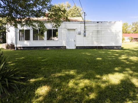208 N Biltmore Avenue Muncie IN 47303