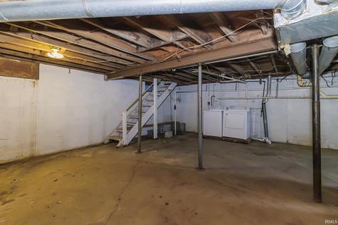 208 N Biltmore Avenue Muncie IN 47303