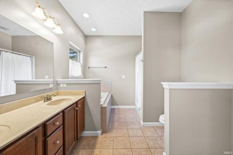 2475 Estancia Lane Lafayette IN 47909