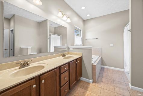 2475 Estancia Lane Lafayette IN 47909