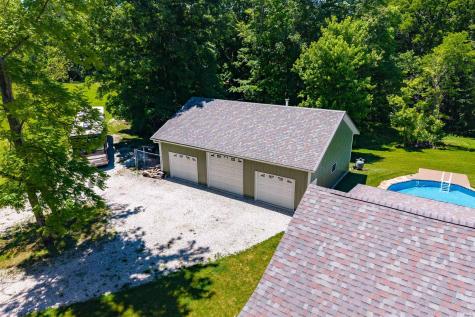 9167 N Newark Road Solsberry IN 47459