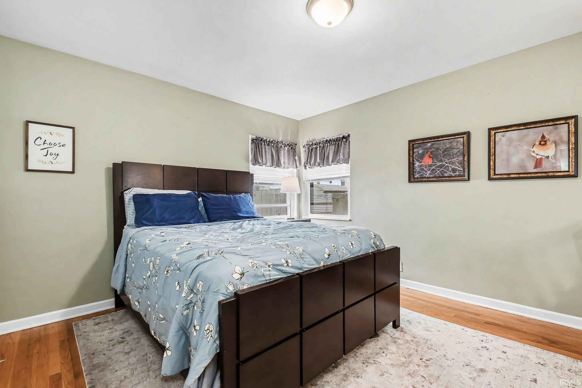 1605 E Madison Street South Bend IN 46617