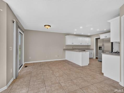 5406 Sorrento Boulevard Fort Wayne IN 46845