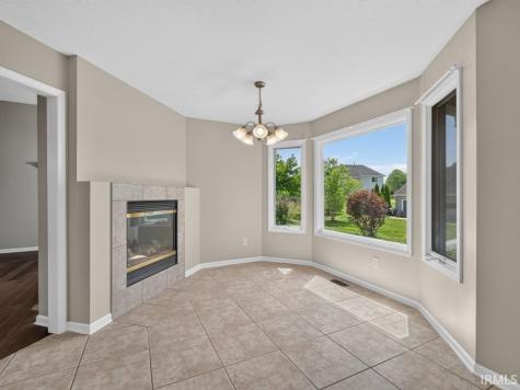 5406 Sorrento Boulevard Fort Wayne IN 46845