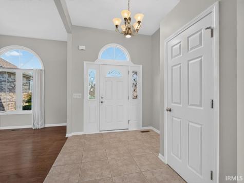 5406 Sorrento Boulevard Fort Wayne IN 46845