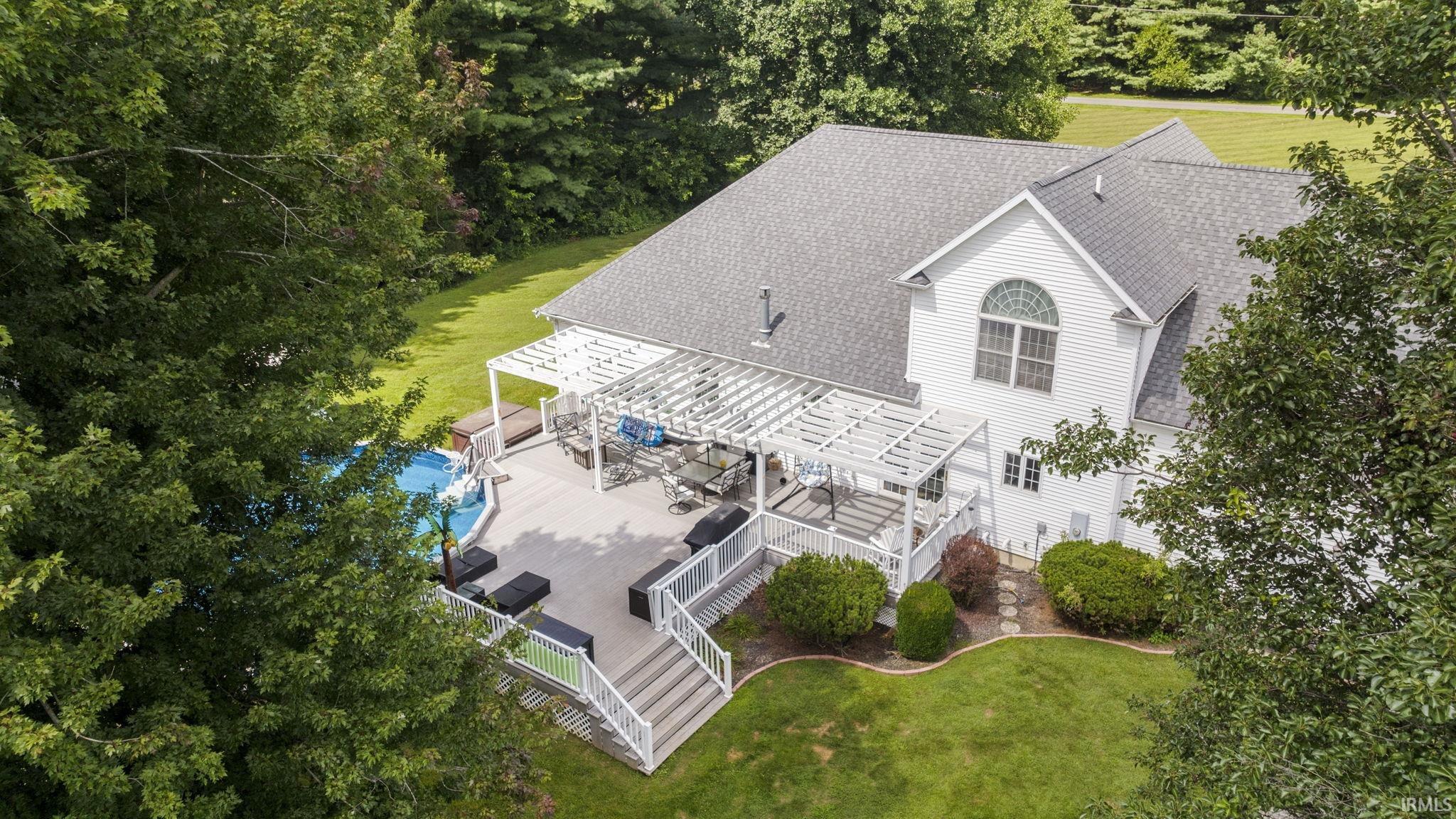 13285 12th Road Plymouth IN 46563