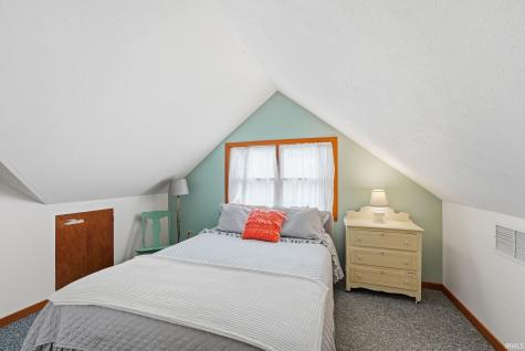 519 E Lake View Road Syracuse IN 46567
