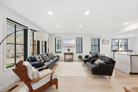 519 E Lake View Road Syracuse IN 46567