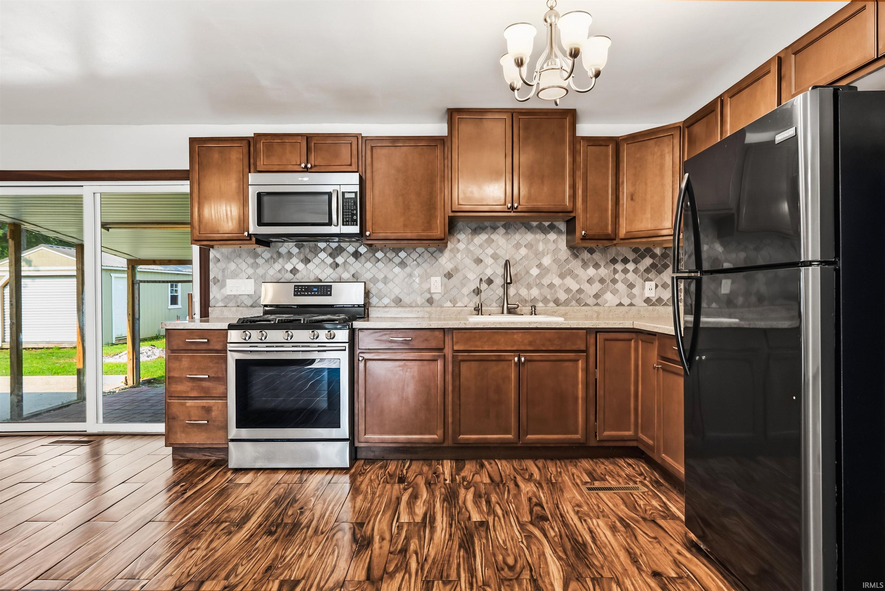 1823 Rosemont Avenue Warsaw IN 46580