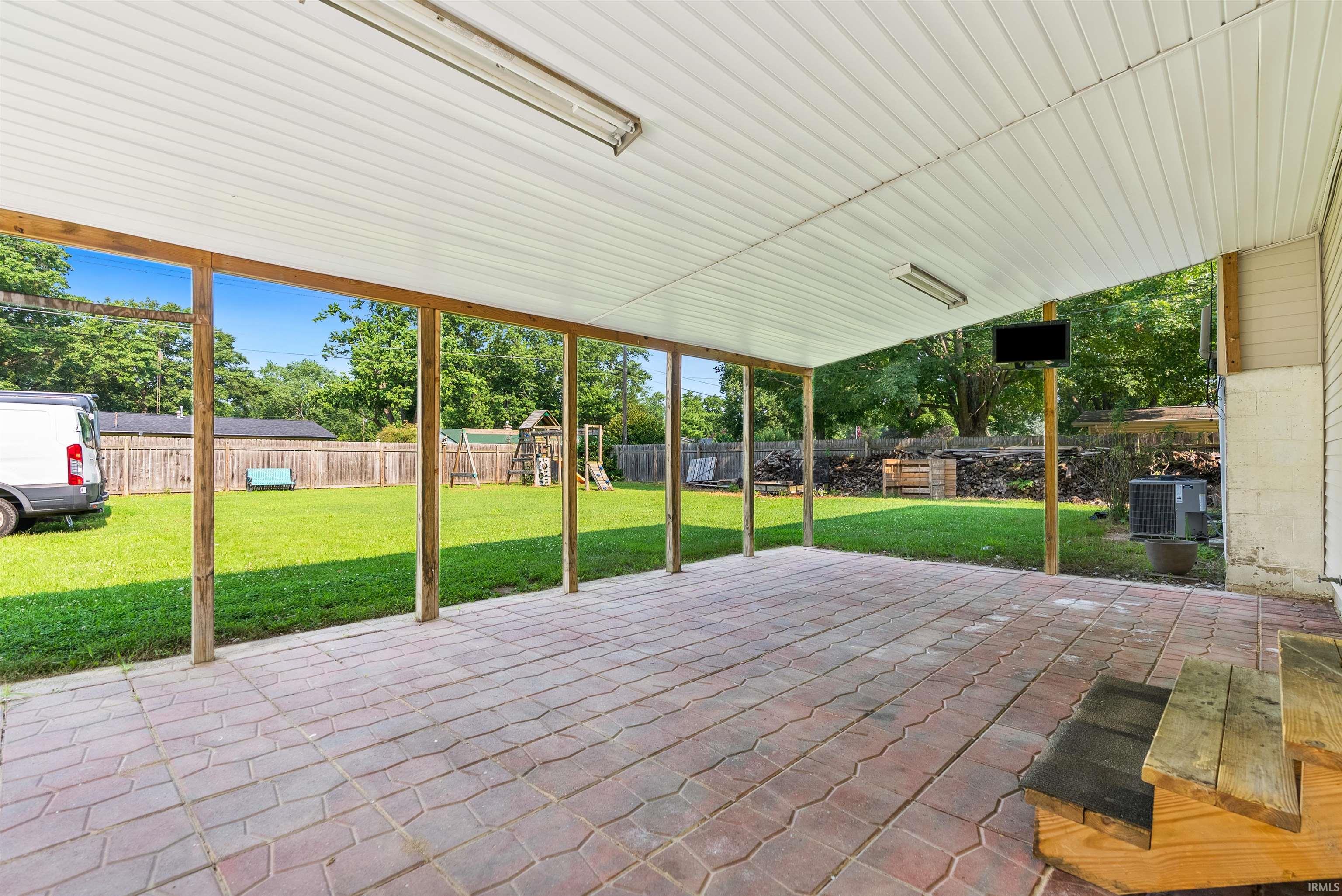 1823 Rosemont Avenue Warsaw IN 46580