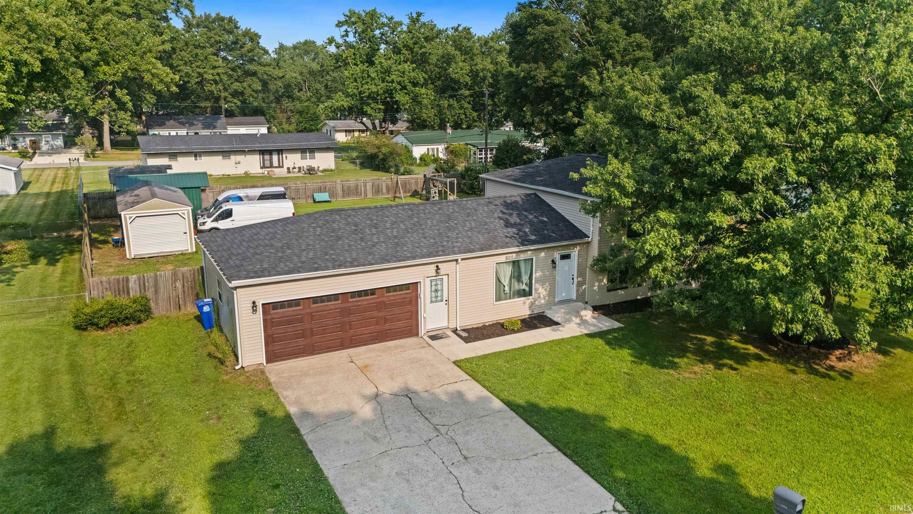 1823 Rosemont Avenue Warsaw IN 46580