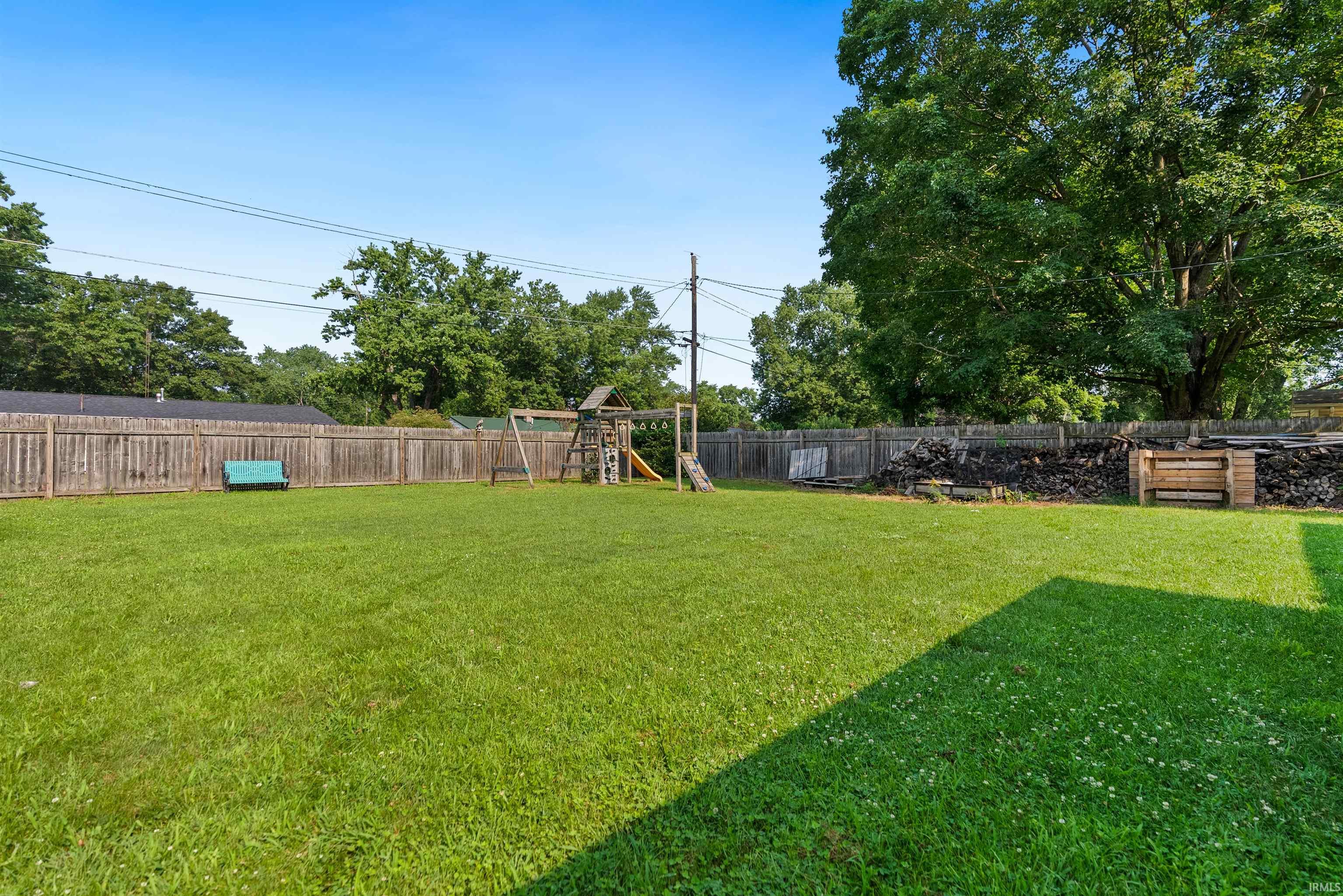 1823 Rosemont Avenue Warsaw IN 46580