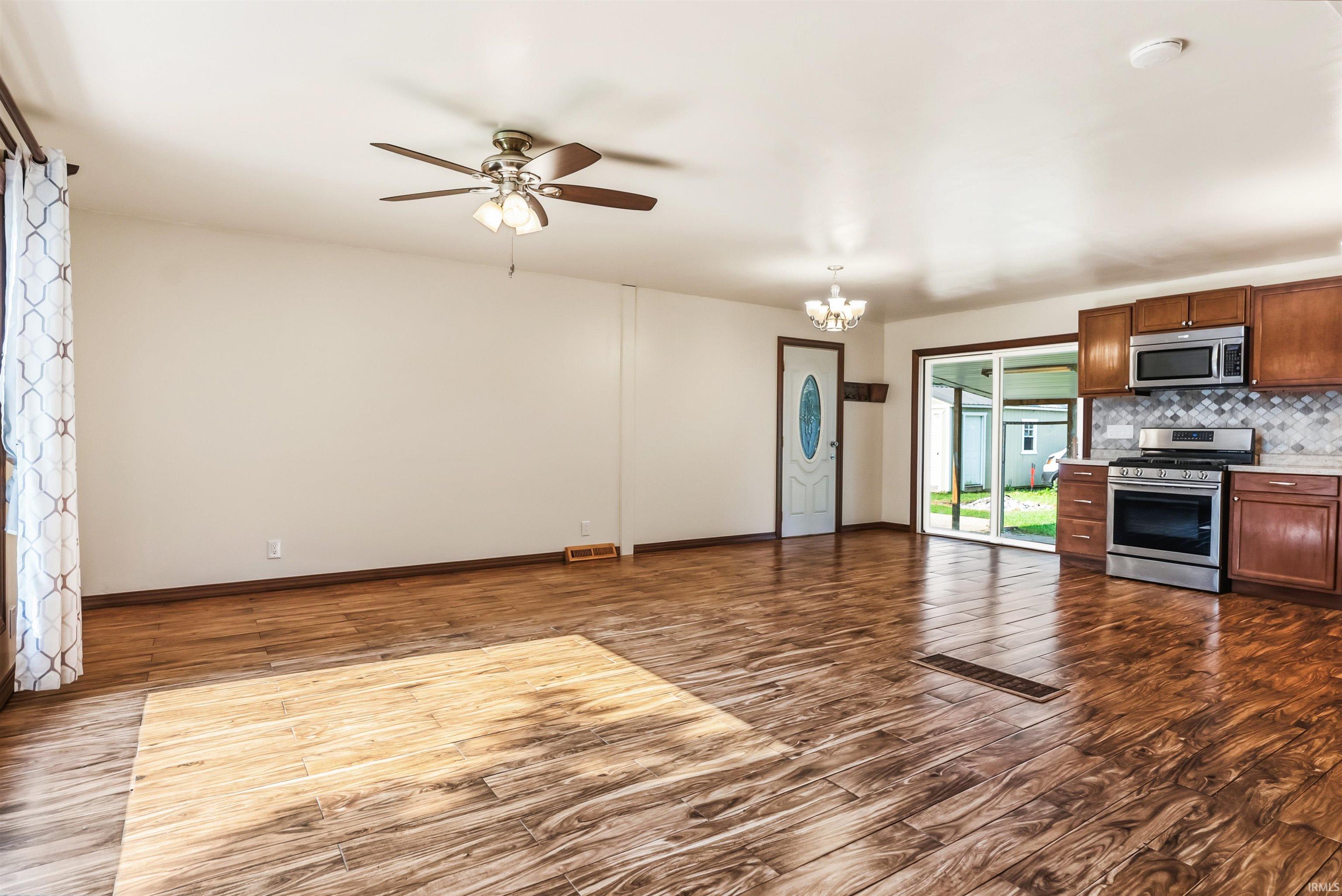 1823 Rosemont Avenue Warsaw IN 46580
