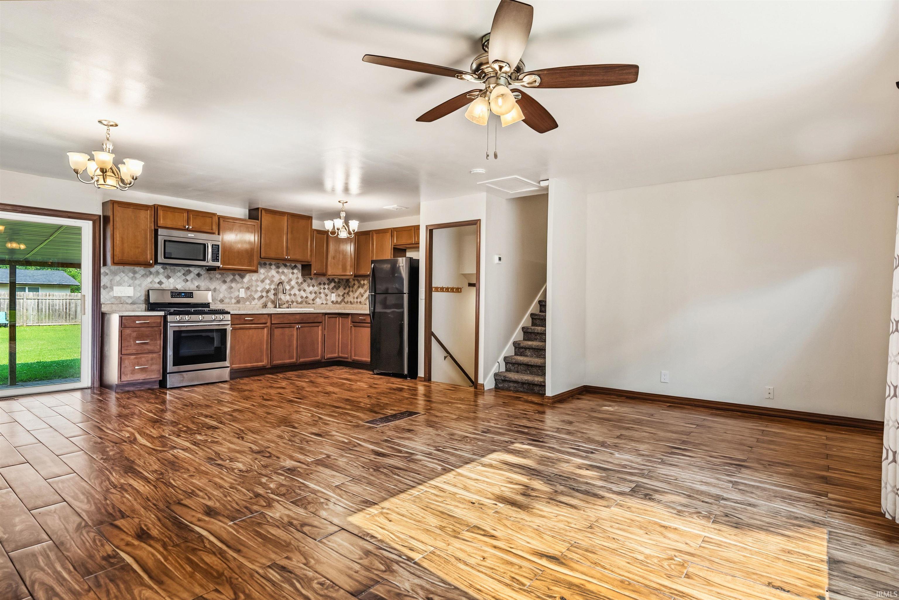 1823 Rosemont Avenue Warsaw IN 46580
