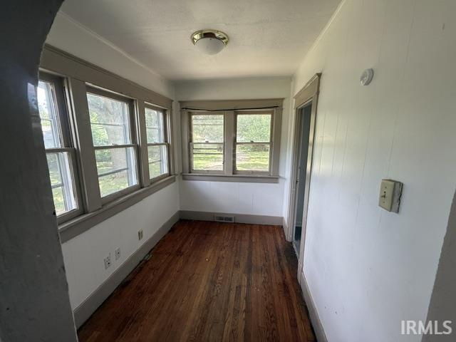 1922 Leer Street South Bend IN 46613