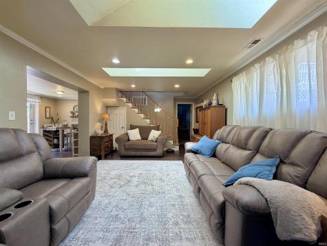 5480 S Salisbury Court Monticello IN 47960