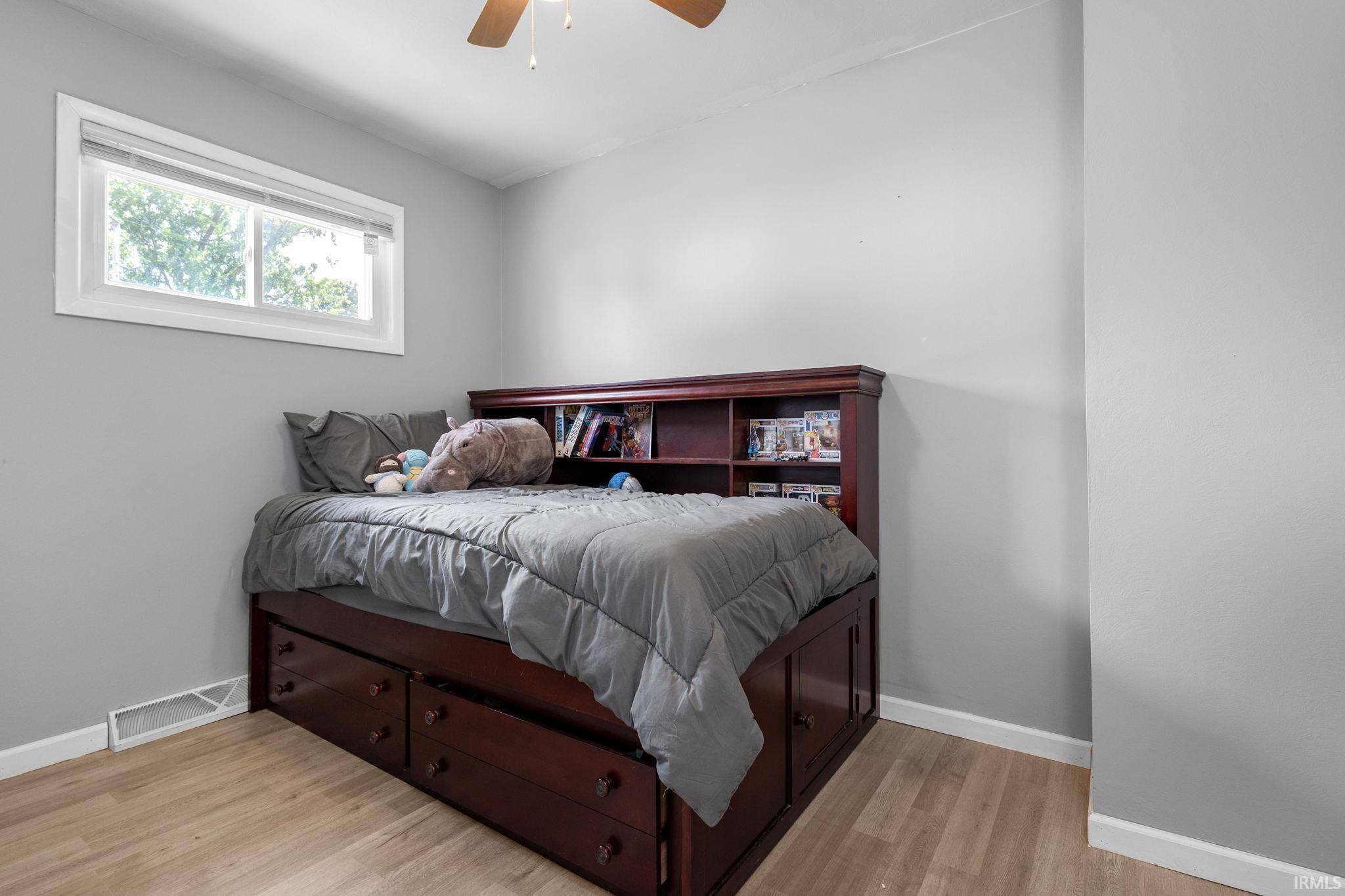 1606 E Fox Street South Bend IN 46613