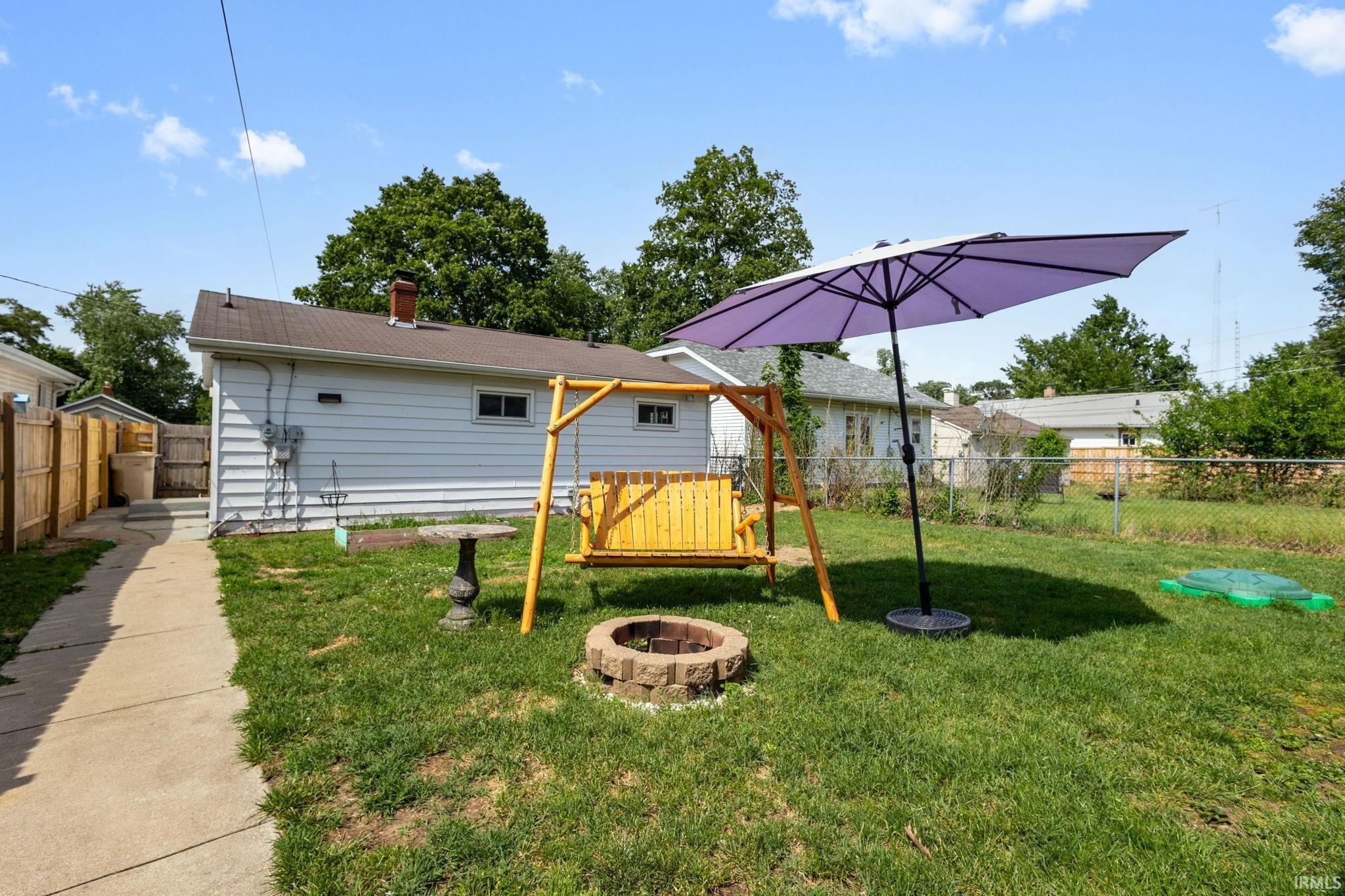 1606 E Fox Street South Bend IN 46613