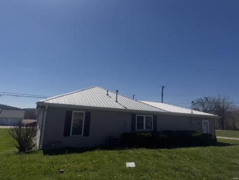 453 E Oolitic Road Bedford IN 47421