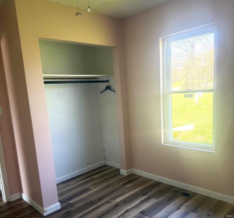 453 E Oolitic Road Bedford IN 47421