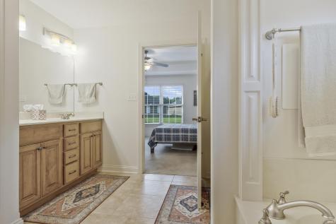 834 Saint Giles Court Evansville IN 47725