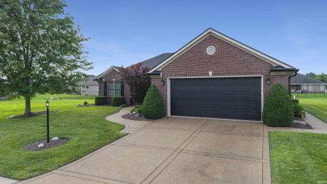 834 Saint Giles Court Evansville IN 47725