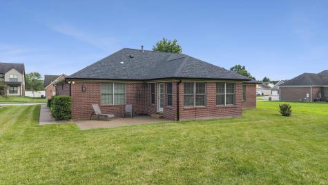834 Saint Giles Court Evansville IN 47725