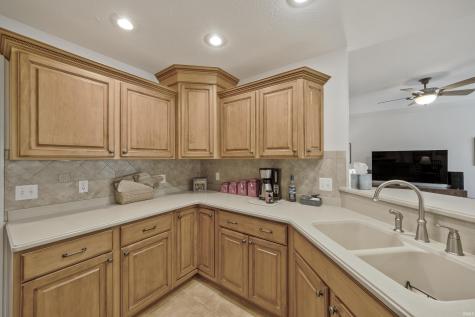 834 Saint Giles Court Evansville IN 47725