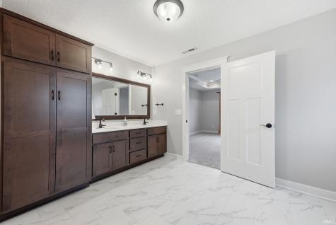 12878 Passerine Boulevard Fort Wayne IN 46845