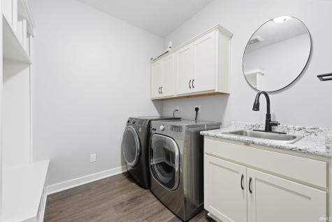 12878 Passerine Boulevard Fort Wayne IN 46845