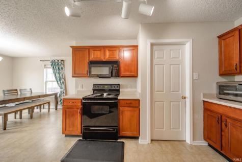 8039 S Evening Drive Pendleton IN 46064