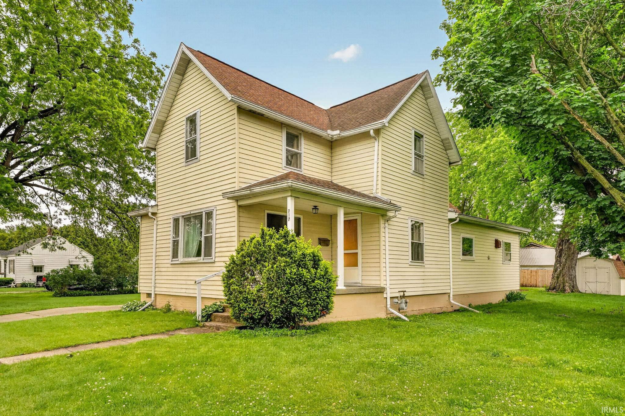 717 E 7th Street Mishawaka IN 46544
