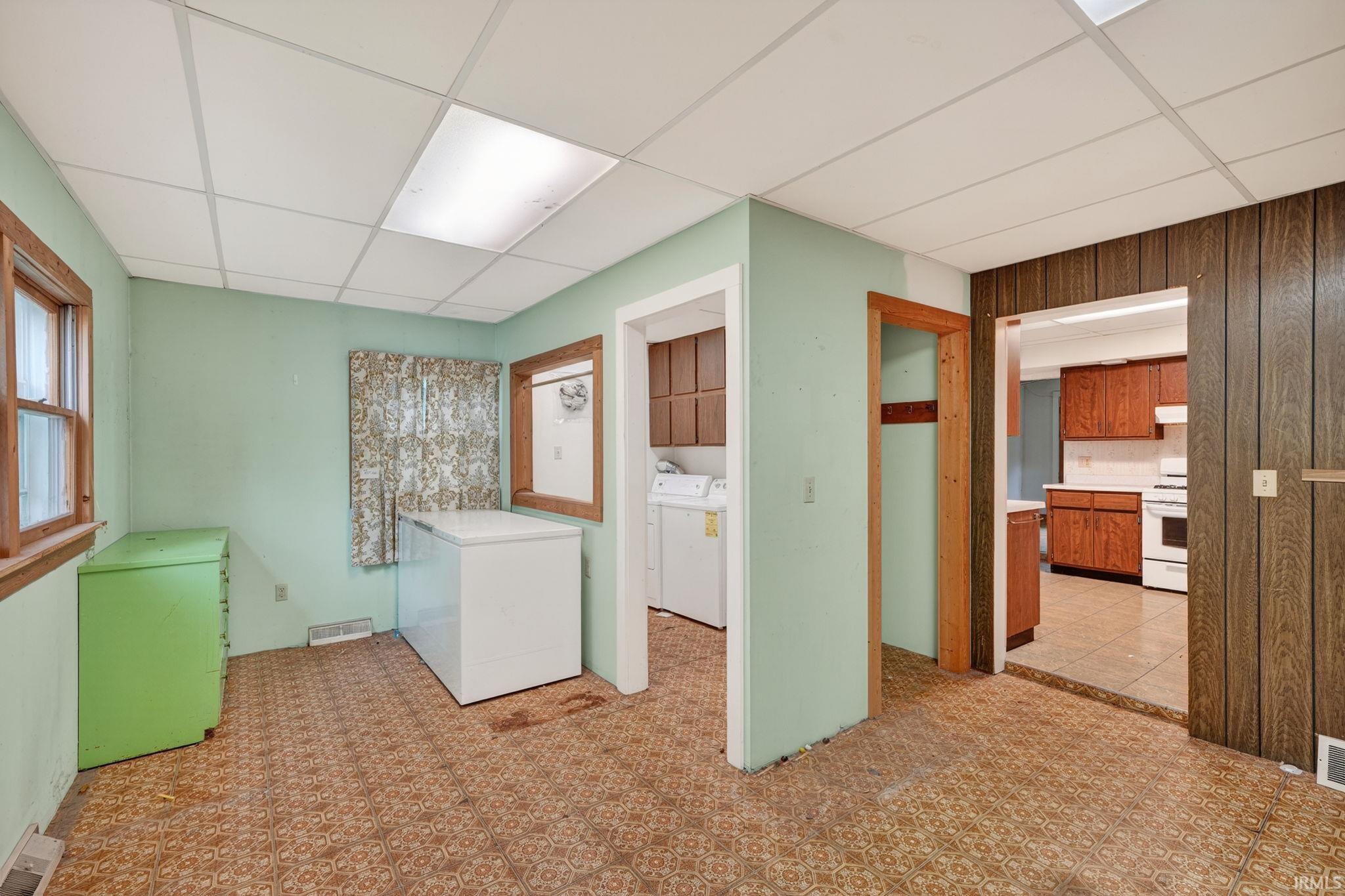 717 E 7th Street Mishawaka IN 46544