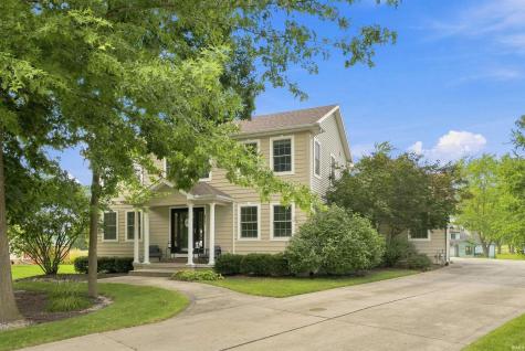 6527 Sir Francis Cove Fort Wayne IN 46835