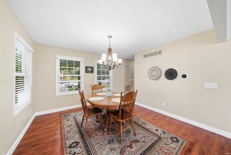 6527 Sir Francis Cove Fort Wayne IN 46835