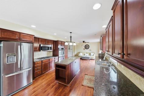 6527 Sir Francis Cove Fort Wayne IN 46835