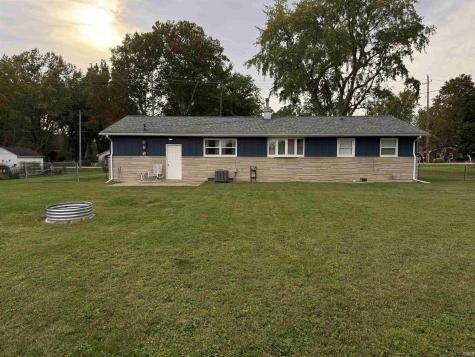 1052 N 400 W Road Kokomo IN 46901