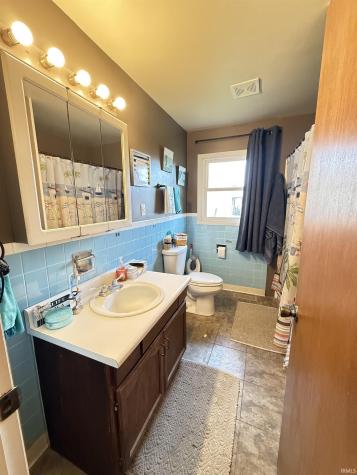 1052 N 400 W Road Kokomo IN 46901